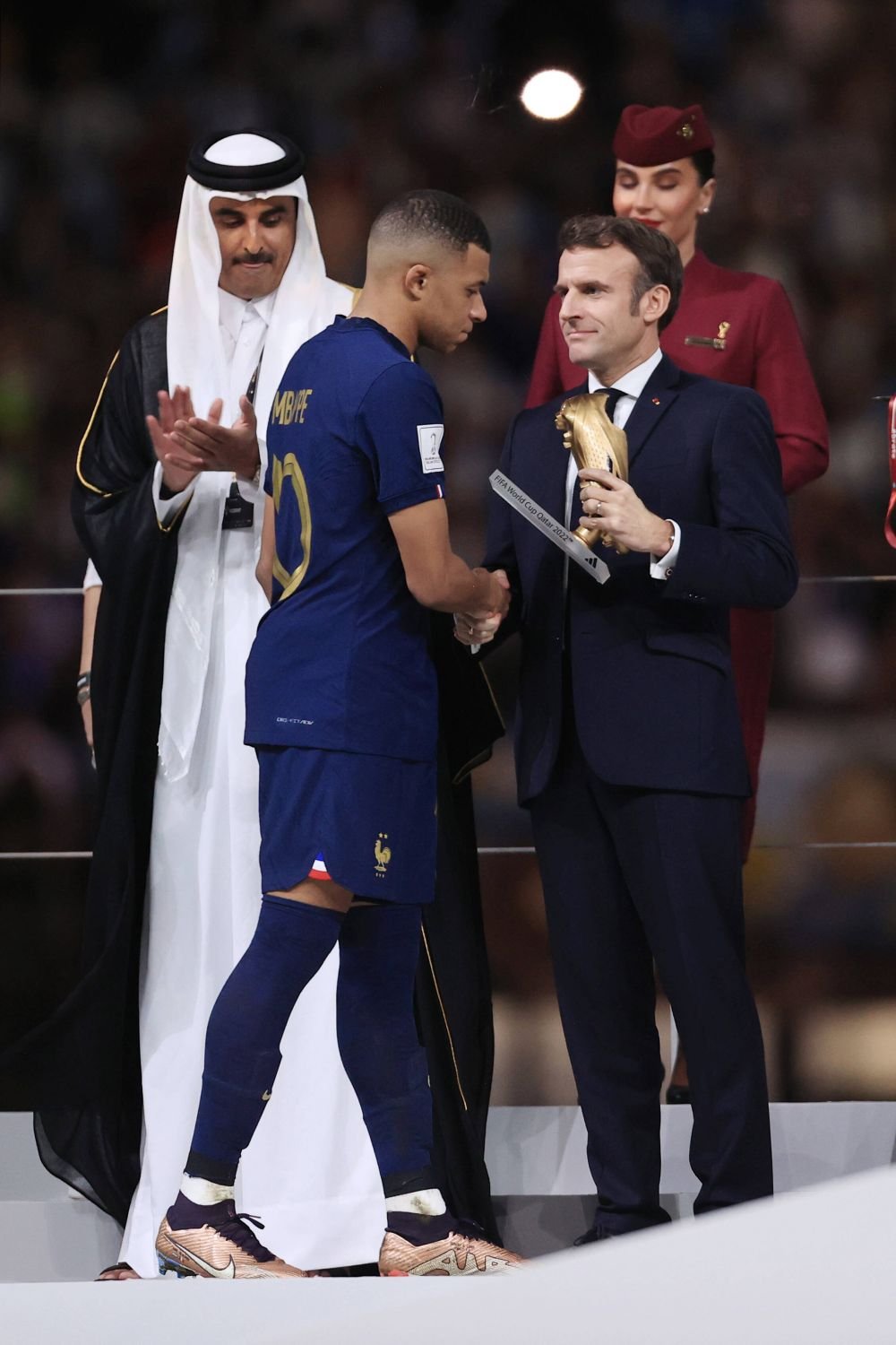 La cuțite!? Mbappe l-a chemat la o discuție între patru ochi pe Griezmann. Ce au vorbit _8