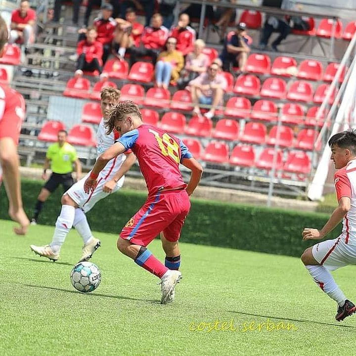 Un fotbalist de la FCSB a înscris pentru naționala Moldovei! Joacă împreună cu Mînăscurtă sau Gău_4
