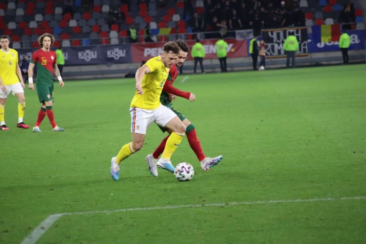 „Jucători care joacă la cluburi mari nu fac un duș cu echipa sau bifează un minut!” Reacția lui Emil Săndoi după ce naționala U21 a pierdut primul amical _9