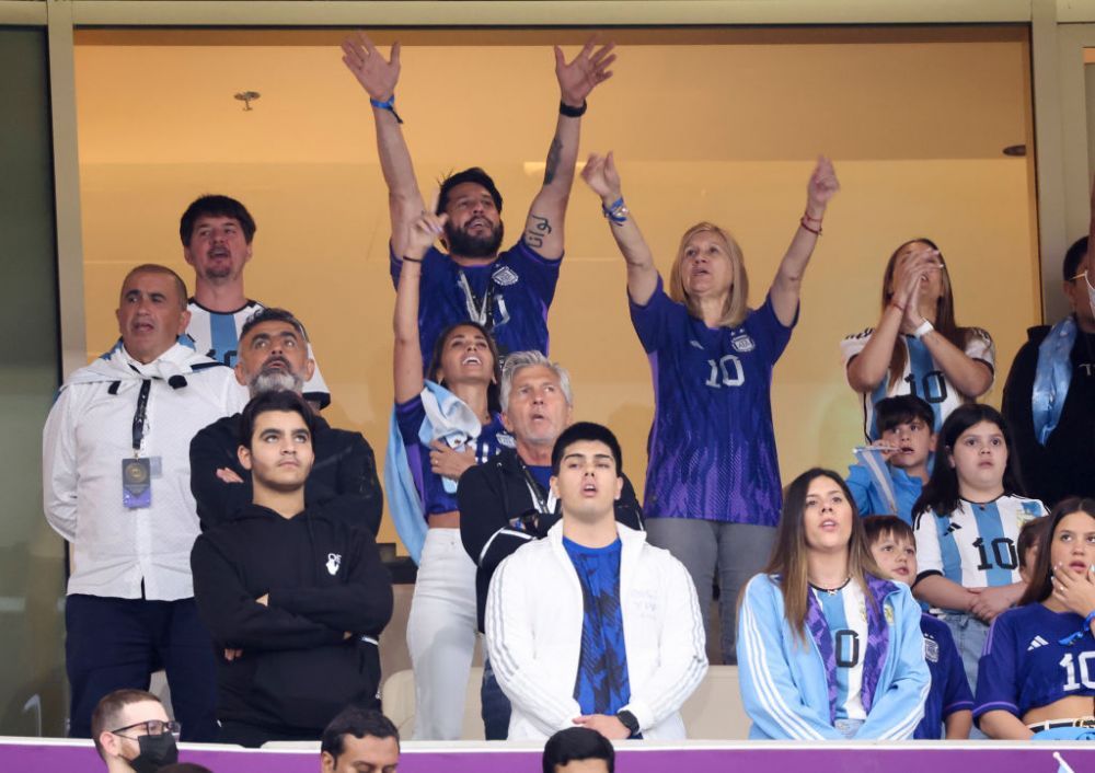 S-a dus 'blestemul'! Detaliul sesizat de toți la soția lui Messi după amicalul Argentinei: n-a mai făcut asta de la înfrângerea de la Mondial _7