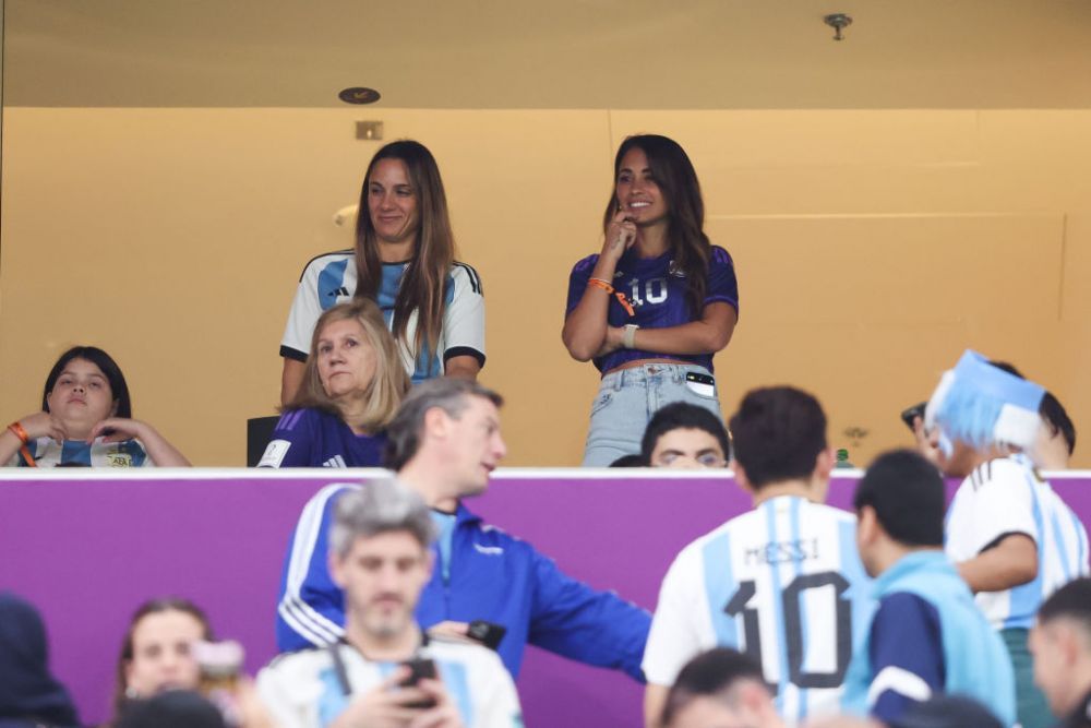 S-a dus 'blestemul'! Detaliul sesizat de toți la soția lui Messi după amicalul Argentinei: n-a mai făcut asta de la înfrângerea de la Mondial _11
