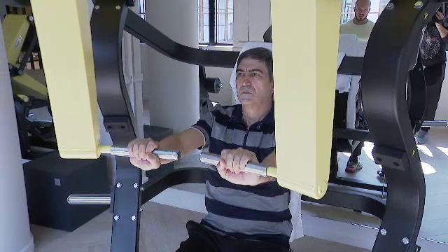 Vârsta chiar e doar un număr în cazul lui! Imagini de senzație cu Victor Pițurcă în sală! Cum se antrenează la 66 de ani fostul selecționer _10