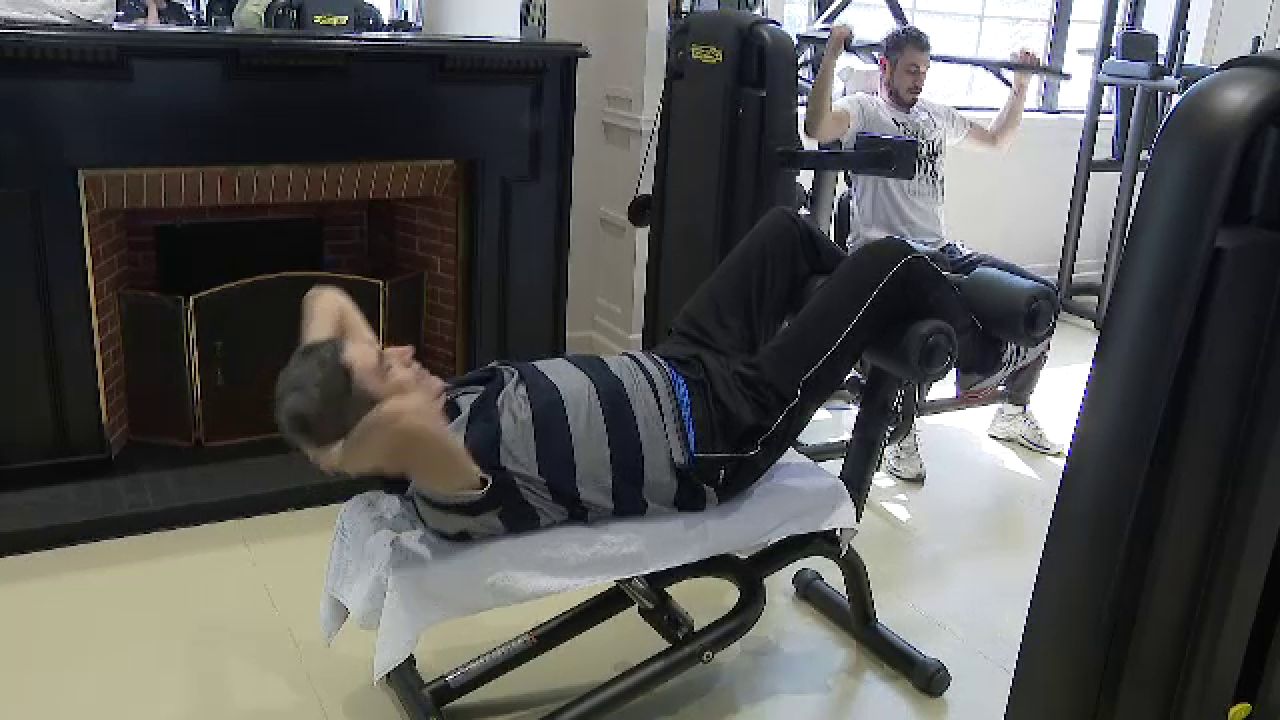 Vârsta chiar e doar un număr în cazul lui! Imagini de senzație cu Victor Pițurcă în sală! Cum se antrenează la 66 de ani fostul selecționer _27