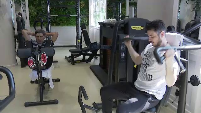 Vârsta chiar e doar un număr în cazul lui! Imagini de senzație cu Victor Pițurcă în sală! Cum se antrenează la 66 de ani fostul selecționer _35