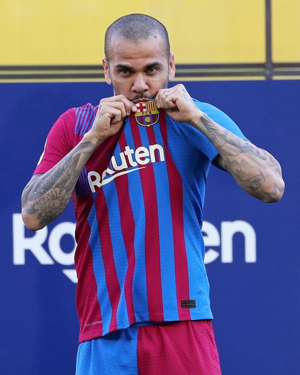 Arestat pentru viol, Dani Alves a pornit o afacere de succes în închisoare_8