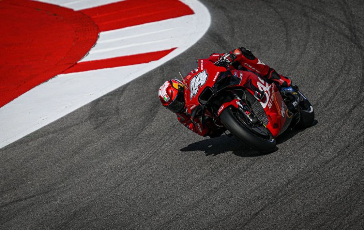 Accidentare gravă suferită de pilotul spaniol Pol Espargaro, după o căzătură urâtă în Marele Premiu al Portugaliei_4