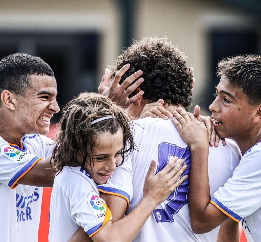 Real Madrid are viitorul asigurat! Băiatul unui fost star al galacticilor face show la juniori: a marcat patru goluri în ultimul meci_10