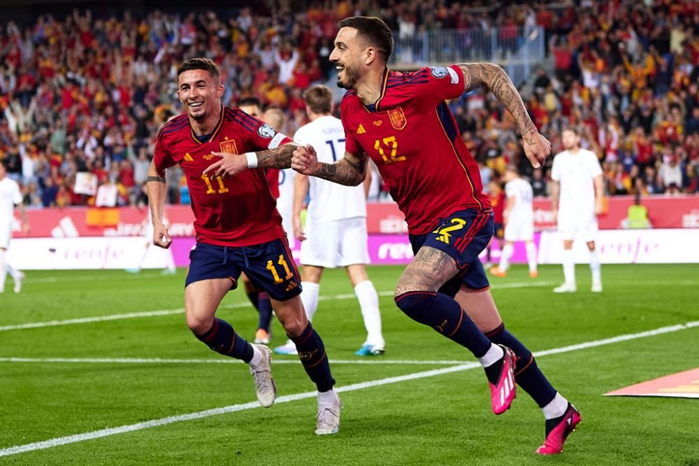 Fabulos! A debutat la 32 de ani în naționala Spaniei și a reușit o 'dublă' la patru minute de la intrarea în teren: „Mă simt ca la 18 ani!” _11