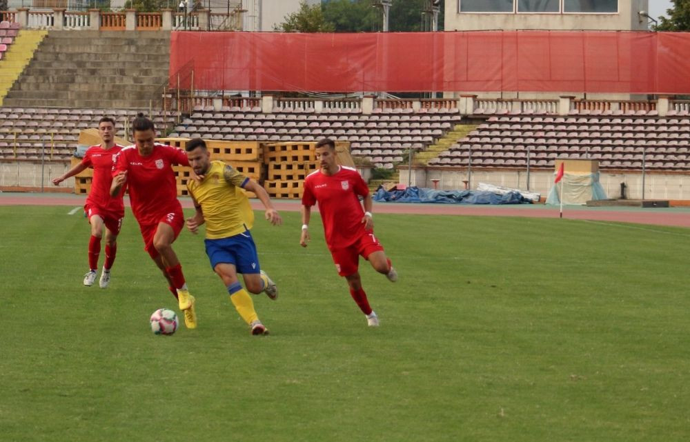 Incredibil cum a ratat CS Dinamo calificarea &icirc;n play-off-ul de promovare &icirc;n Liga 2! &Icirc;n meciul contracandidatelor la play-off s-a terminat exact c&acirc;t trebuia, cu gol &icirc;n minutul 90