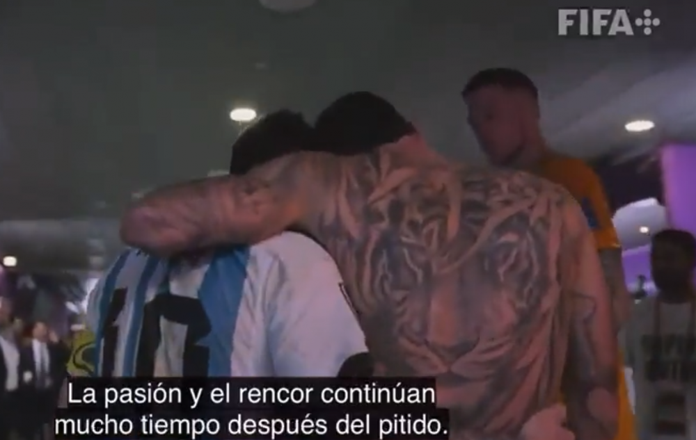 „La ce te uiți, prostule?!”, filmul complet! Au apărut imaginile scandalului dintre Messi și Weghorst, la trei luni după Mondial _3