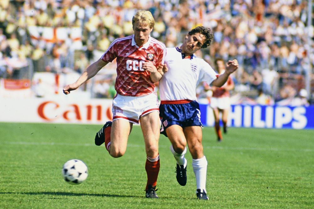 Un miracol. Fotbalistul care a învățat din nou să meargă și să vorbească, după ce alcoolul l-a băgat în comă: 