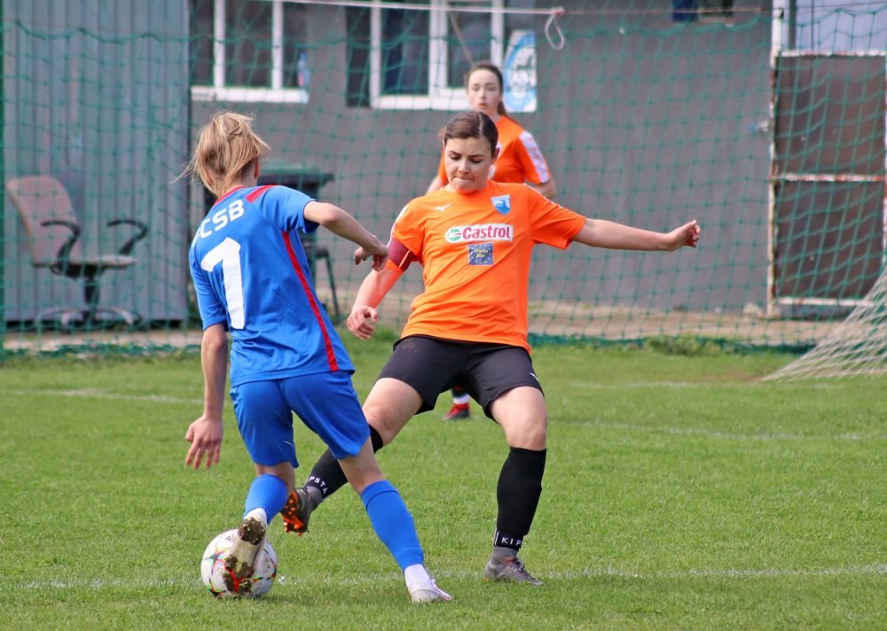 Imagini pe care Gigi Becali nu ar fi vrut să le vadă! Echipa feminină a FCSB a jucat primul meci oficial în București_28
