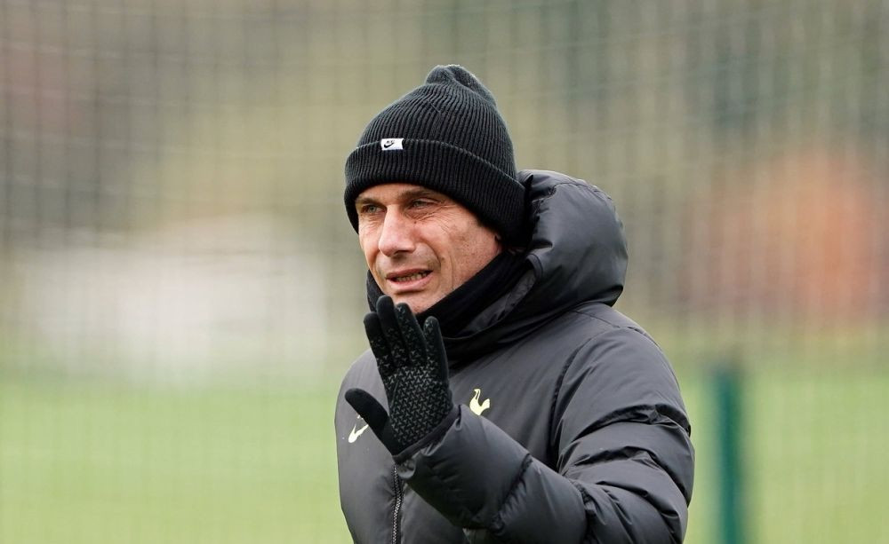 Antonio Conte, OUT de la Tottenham! Cine va conduce acum echipa