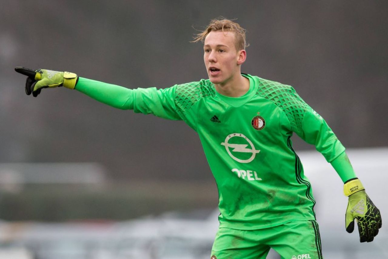 Ce cadou a primit antrenorul Liviu Ciobotariu de ziua lui: un campion al Olandei cu Feyenoord la FC Voluntari!_4