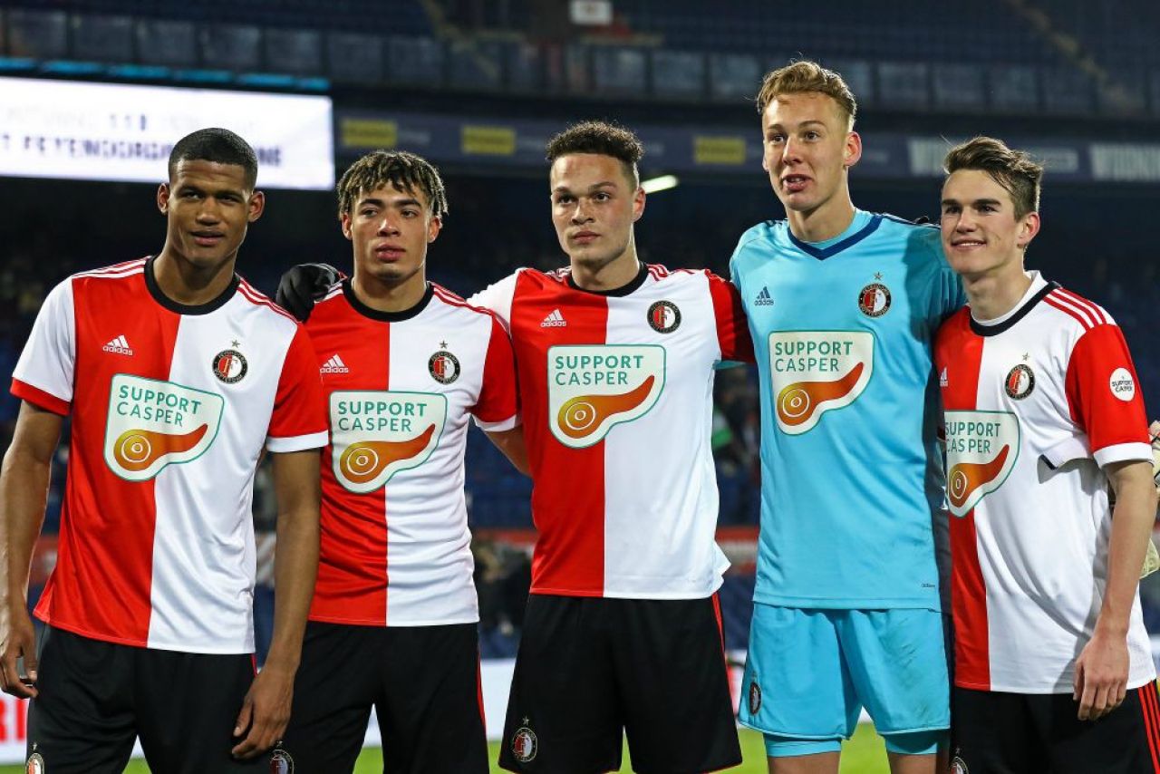 Ce cadou a primit antrenorul Liviu Ciobotariu de ziua lui: un campion al Olandei cu Feyenoord la FC Voluntari!_8