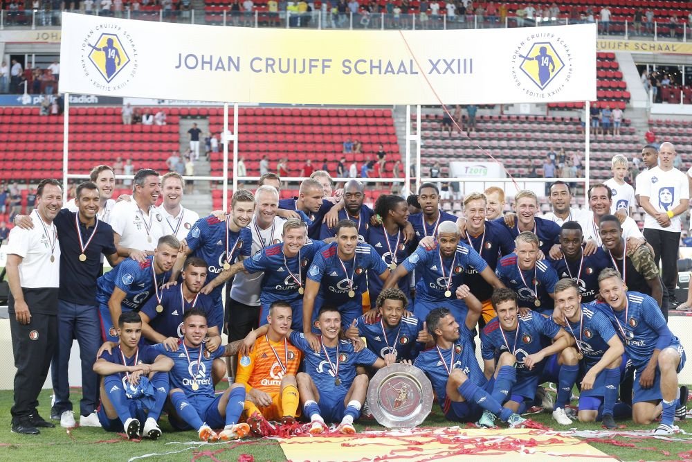 Ce cadou a primit antrenorul Liviu Ciobotariu de ziua lui: un campion al Olandei cu Feyenoord la FC Voluntari!_11