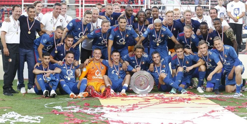 Ce cadou a primit antrenorul Liviu Ciobotariu de ziua lui: un campion al Olandei cu Feyenoord la FC Voluntari!_12
