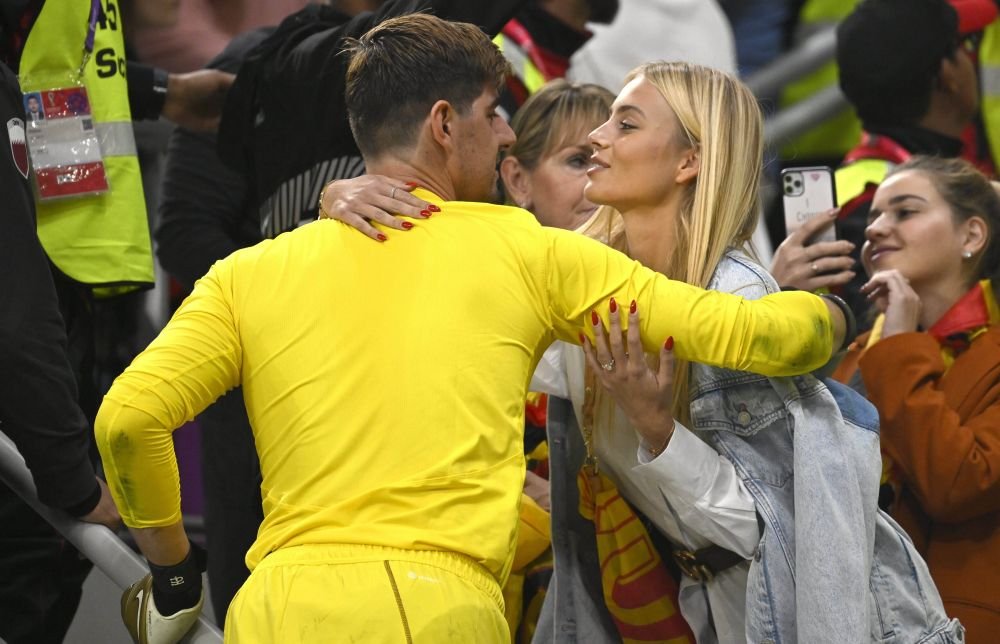 Thibaut Courtois, portarul lui Real Madrid, și-a stabilit data nunții cu modelul Mishel Gerzig!_18