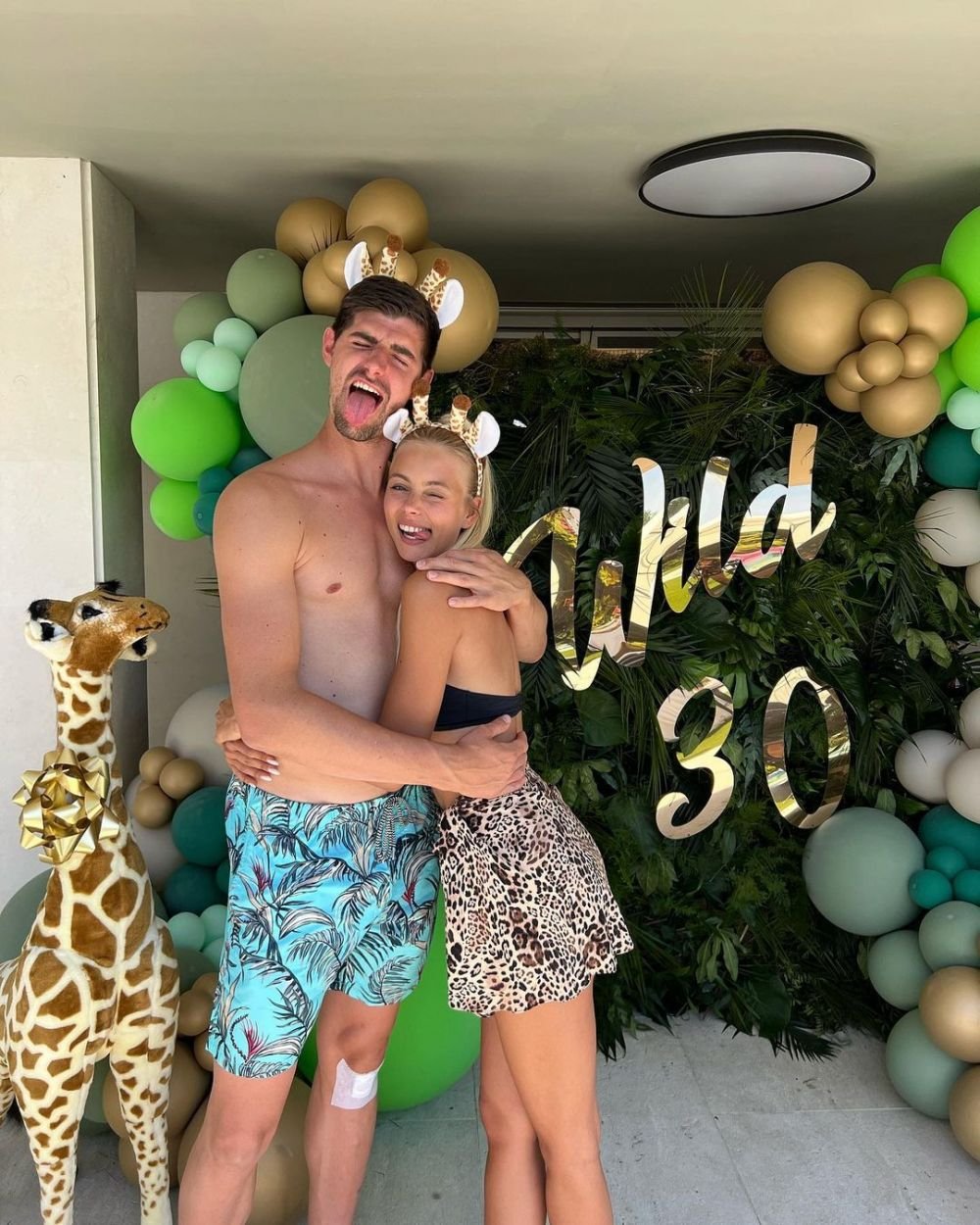 Thibaut Courtois, portarul lui Real Madrid, și-a stabilit data nunții cu modelul Mishel Gerzig!_62