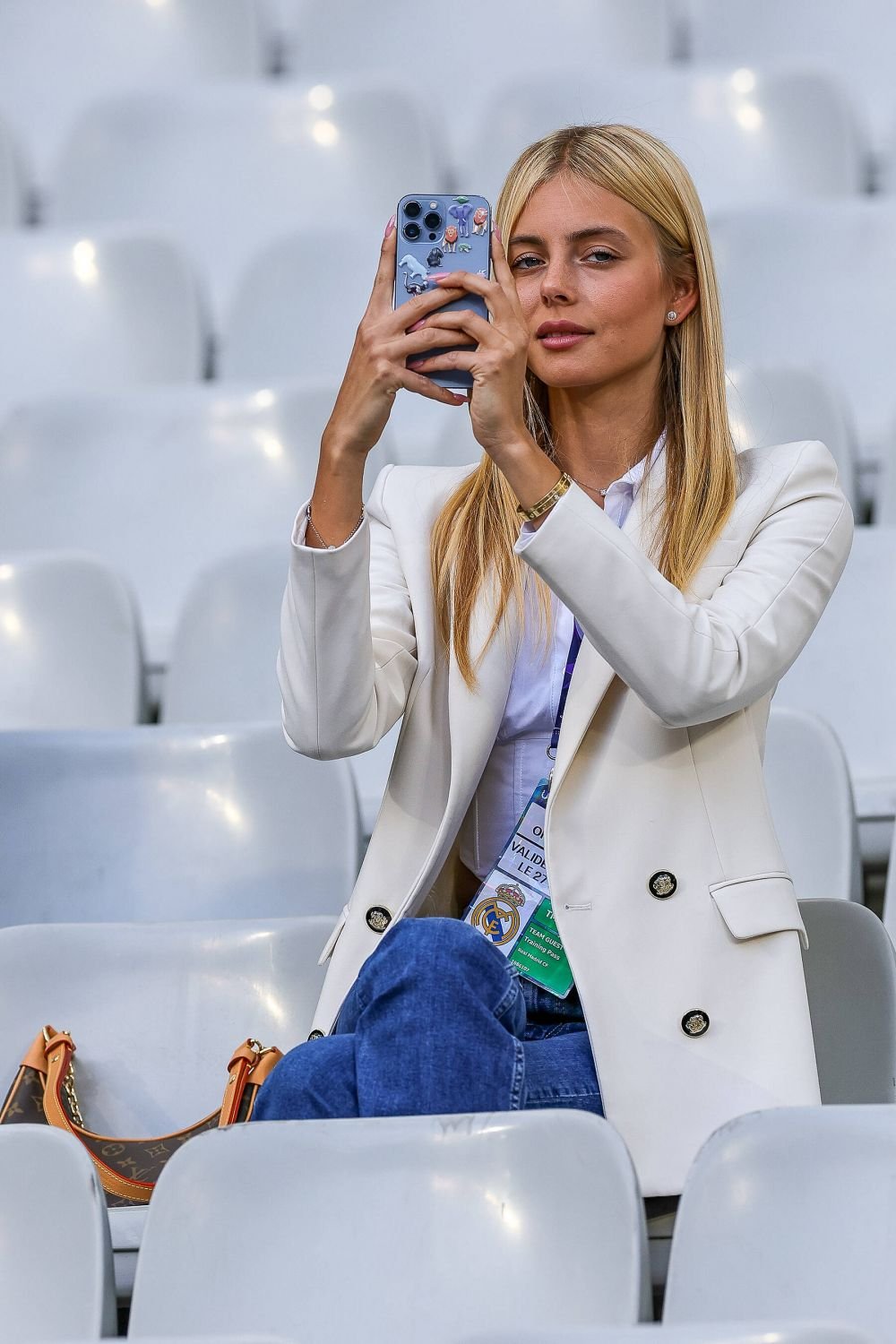 Thibaut Courtois, portarul lui Real Madrid, și-a stabilit data nunții cu modelul Mishel Gerzig!_222