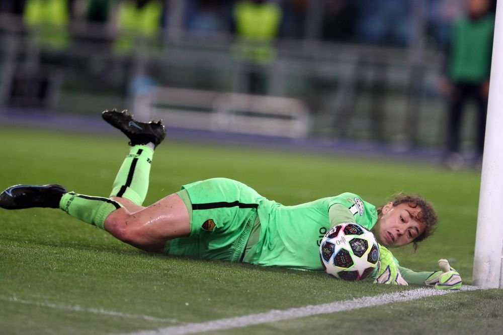 Câte goluri a încasat de la FC Barcelona portarul român de la AS Roma în returul din sferturile Champions League_6
