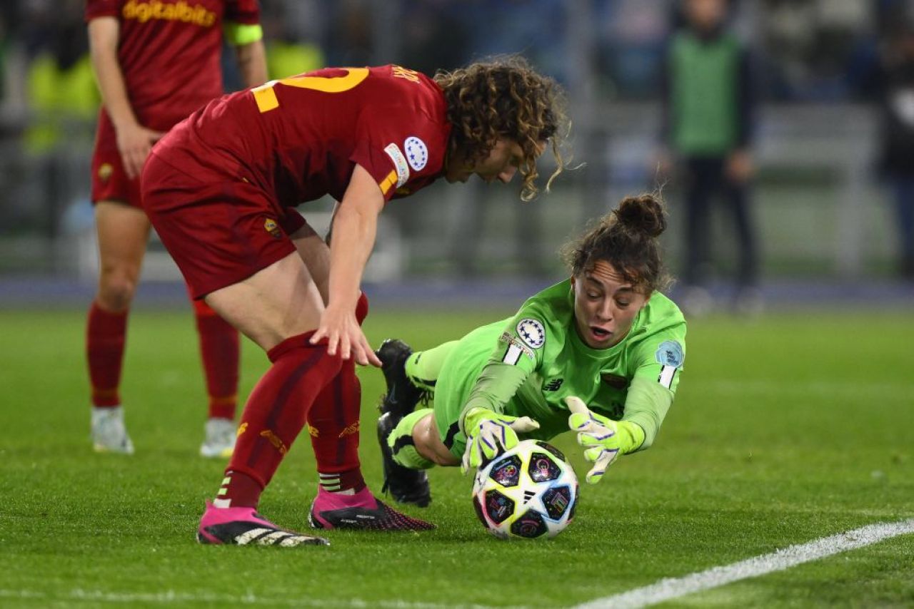 Câte goluri a încasat de la FC Barcelona portarul român de la AS Roma în returul din sferturile Champions League_9
