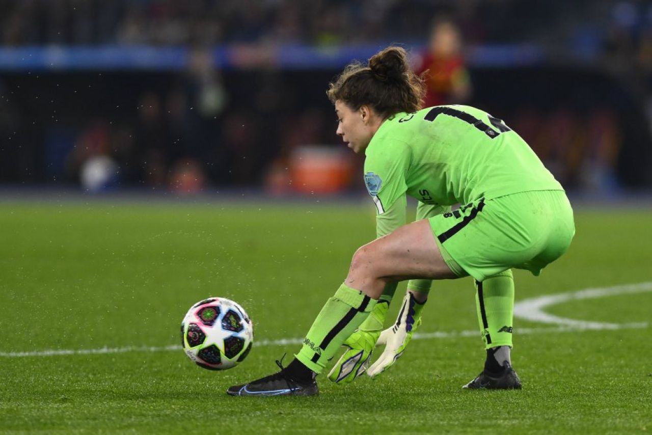 Câte goluri a încasat de la FC Barcelona portarul român de la AS Roma în returul din sferturile Champions League_18