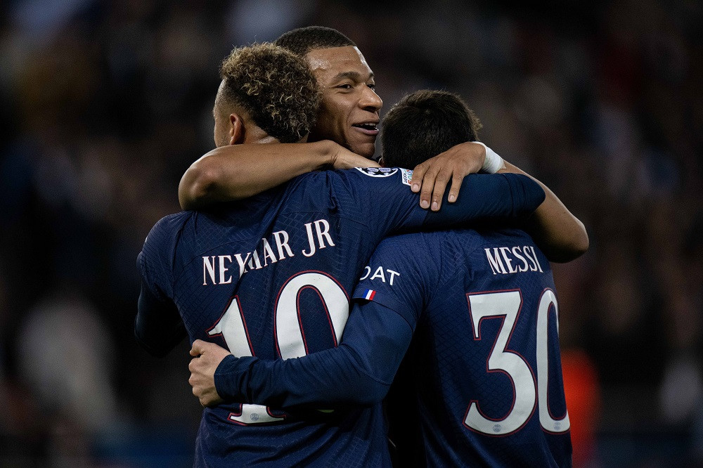 Ce salariu are Kylian Mbappe la PSG. Este cel mai mare din Ligue 1, peste salariile lui Lionel Messi și Neymar!