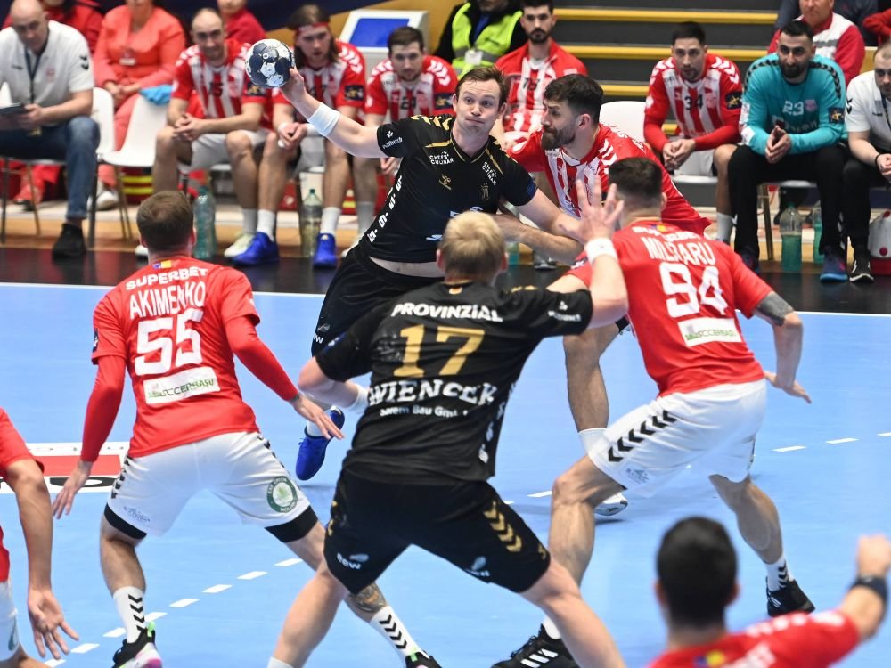 Pe aici nu se trece! Cine a fost cel mai bun om al lui Dinamo în victoria fabuloasă cu THW Kiel, în Liga Campionilor_7