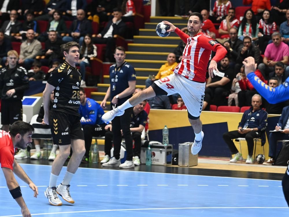Pe aici nu se trece! Cine a fost cel mai bun om al lui Dinamo în victoria fabuloasă cu THW Kiel, în Liga Campionilor_9
