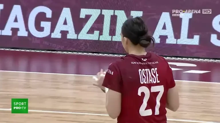 Bătălie tăioasă &icirc;n Rapid - V&acirc;lcea (Pro Arena VOYO)