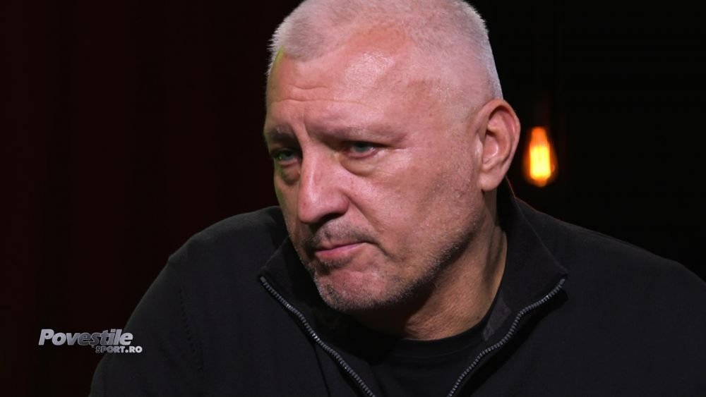 Sânziana e voleibalistă, Vlad e fotbalist. Cum trăiește tatăl, Florin Motroc, meciurile copiilor. 