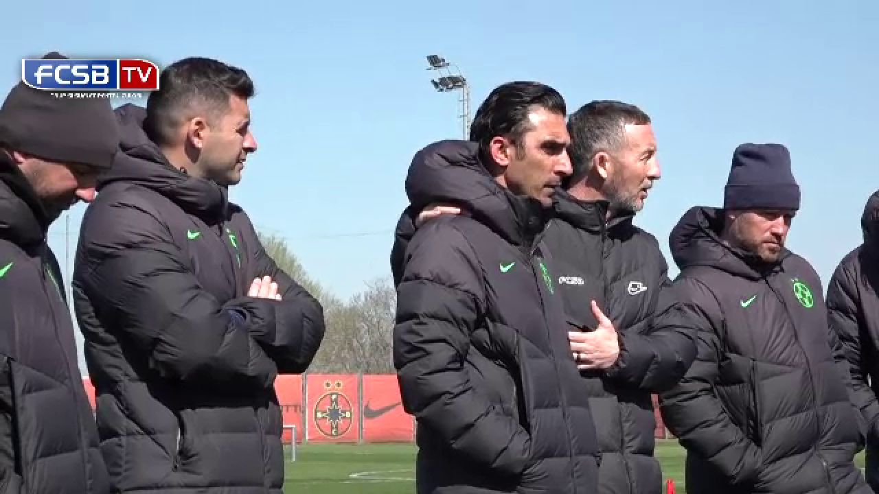 Jucătorii FCSB-ului s-au dat în spectacol la primele antrenamente cu Charalambous. Imagini savuroase cu Andrei Vlad în prim-plan_3