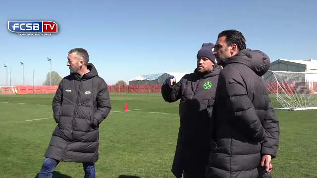 Jucătorii FCSB-ului s-au dat în spectacol la primele antrenamente cu Charalambous. Imagini savuroase cu Andrei Vlad în prim-plan_5