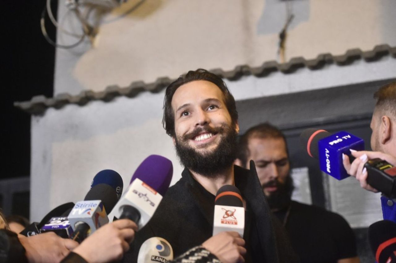 Primele imagini cu Andrew și Tristan Tate după ce au ieșit din arest! Cum arată cei doi la trei luni după ce au fost închiși și ce au declarat _3