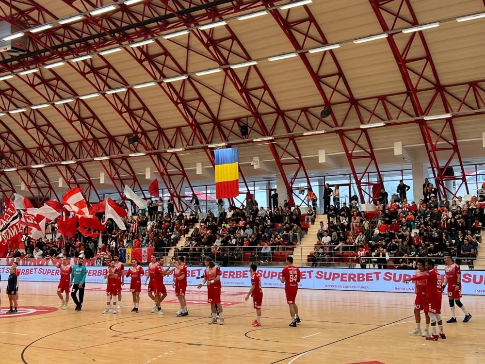 Dinamo - Vaslui 39-29. Fiesta în Ștefan cel Mare FOTO + VIDEO. Echipa lui Xavi Pascual, matematic campioană în Liga Zimbrilor_6