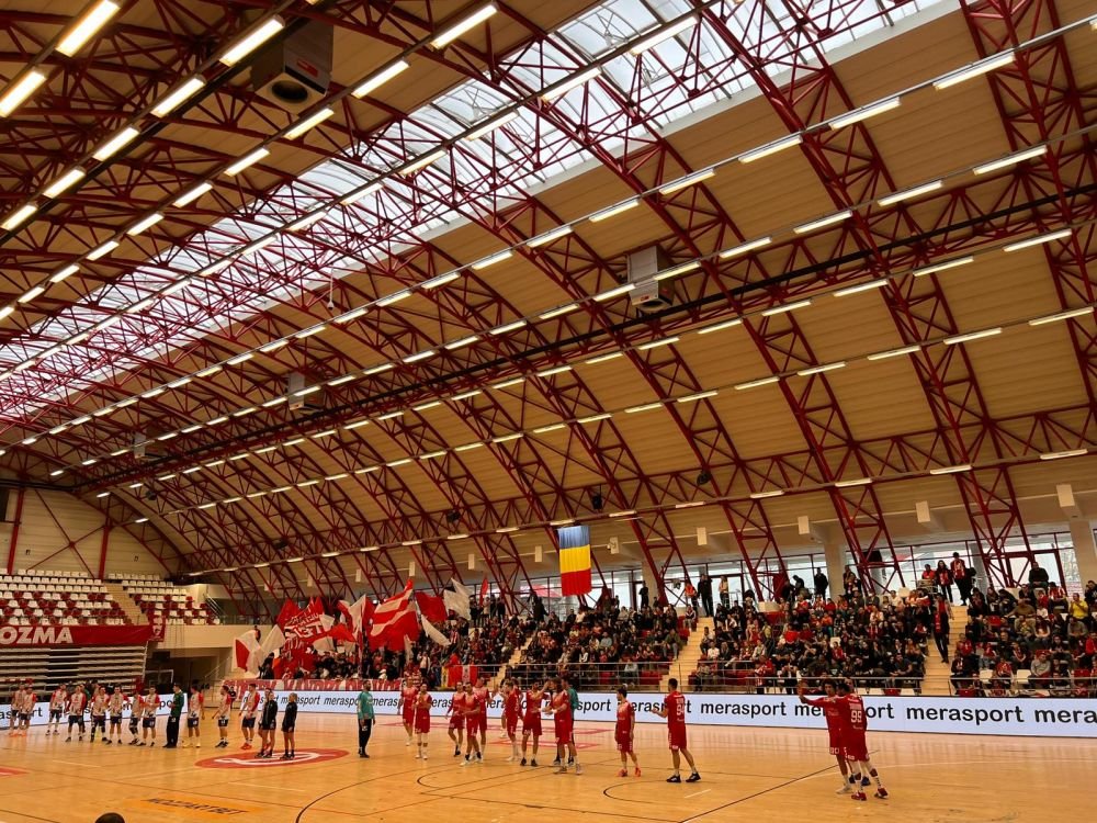 Dinamo - Vaslui 39-29. Fiesta în Ștefan cel Mare FOTO + VIDEO. Echipa lui Xavi Pascual, matematic campioană în Liga Zimbrilor_8