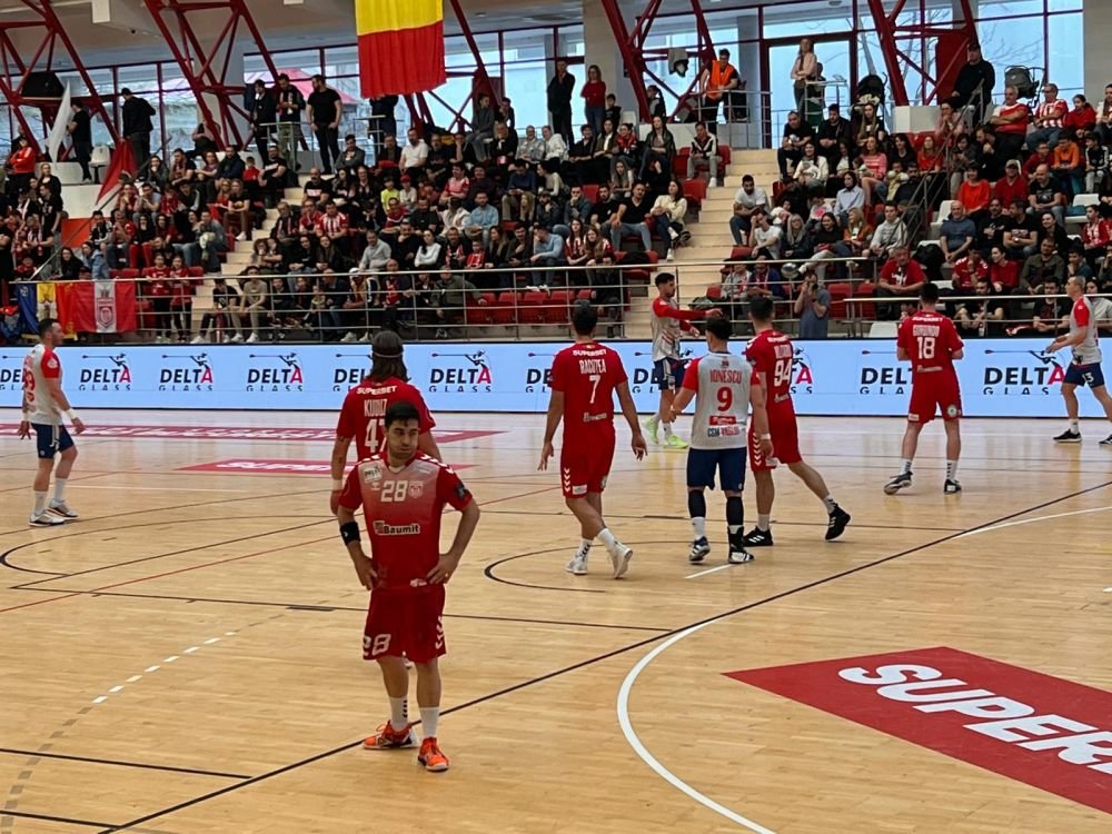 Dinamo - Vaslui 39-29. Fiesta în Ștefan cel Mare FOTO + VIDEO. Echipa lui Xavi Pascual, matematic campioană în Liga Zimbrilor_10