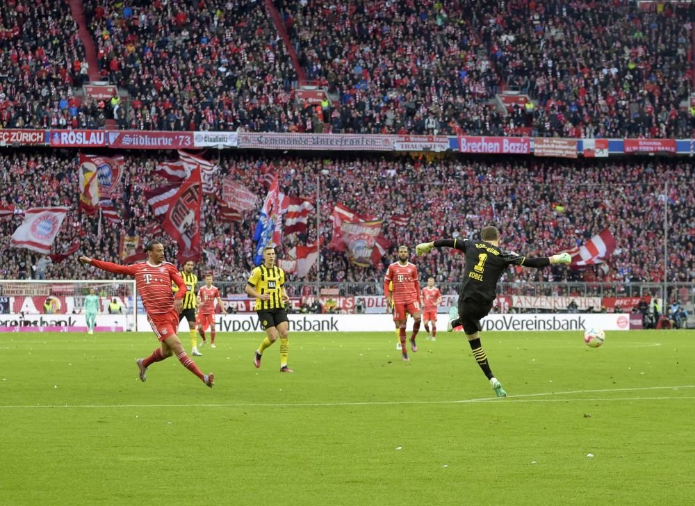 Portarul lui Dortmund, gafă de proporții în derby-ul cu Bayern: 
