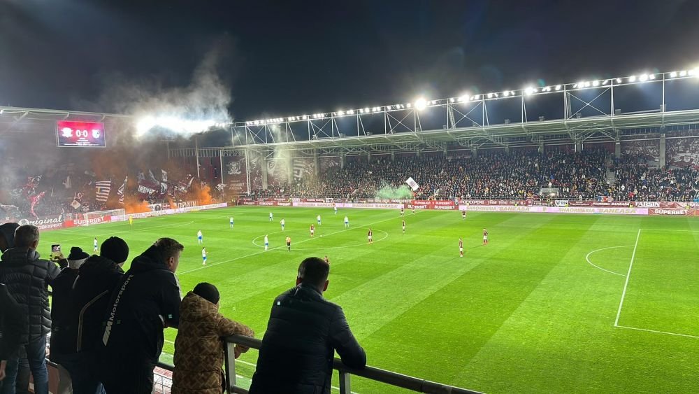 Rapid - Farul 1-1. Fotbal-șampanie în Giulești și un egal care ajută rivalele_2