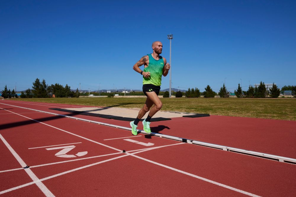 Flow Velociti Elite - primul pantof de competiție Under Armour (P)_18