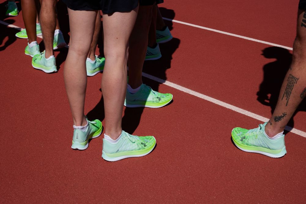 Flow Velociti Elite - primul pantof de competiție Under Armour (P)_35