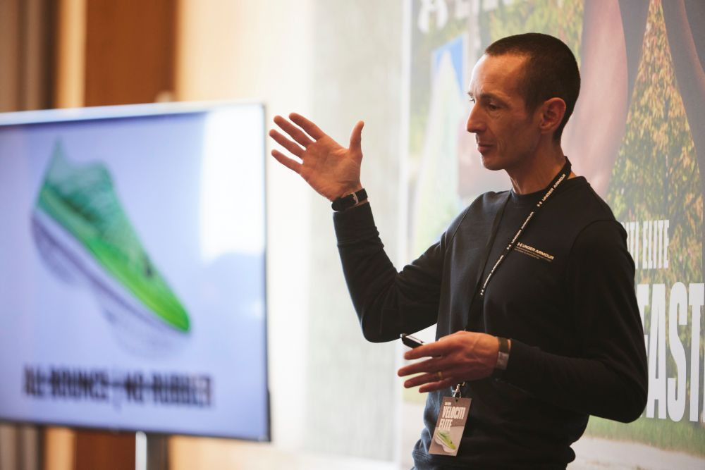 Flow Velociti Elite - primul pantof de competiție Under Armour (P)_42