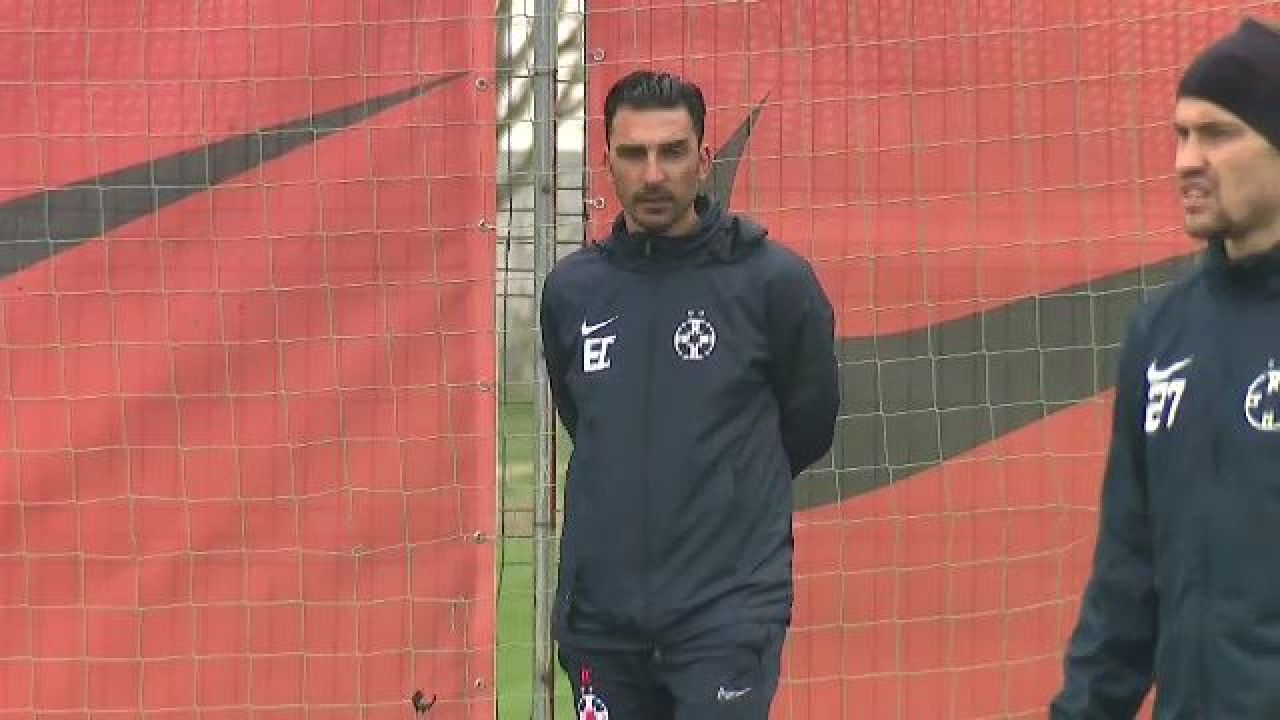 Imagini de la antrenamentul lui FCSB. Charalambous, cu aplauzele, iar Pintilii cu fluierul_1
