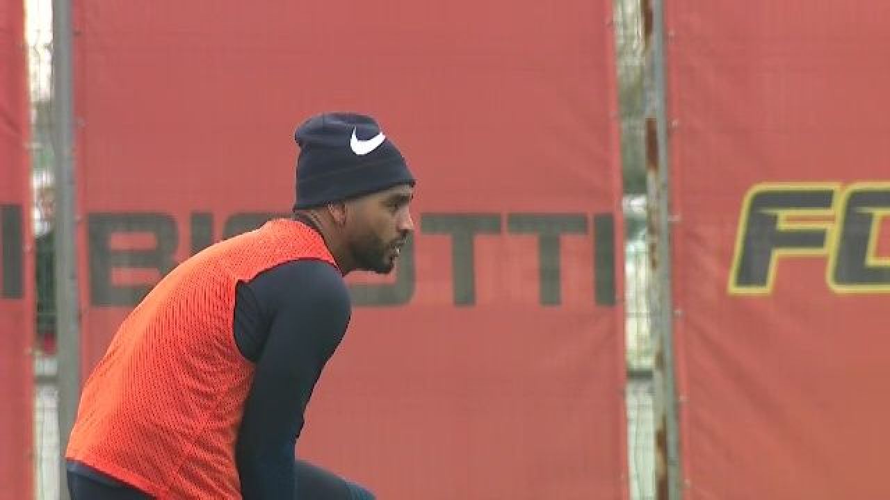 Imagini de la antrenamentul lui FCSB. Charalambous, cu aplauzele, iar Pintilii cu fluierul_10