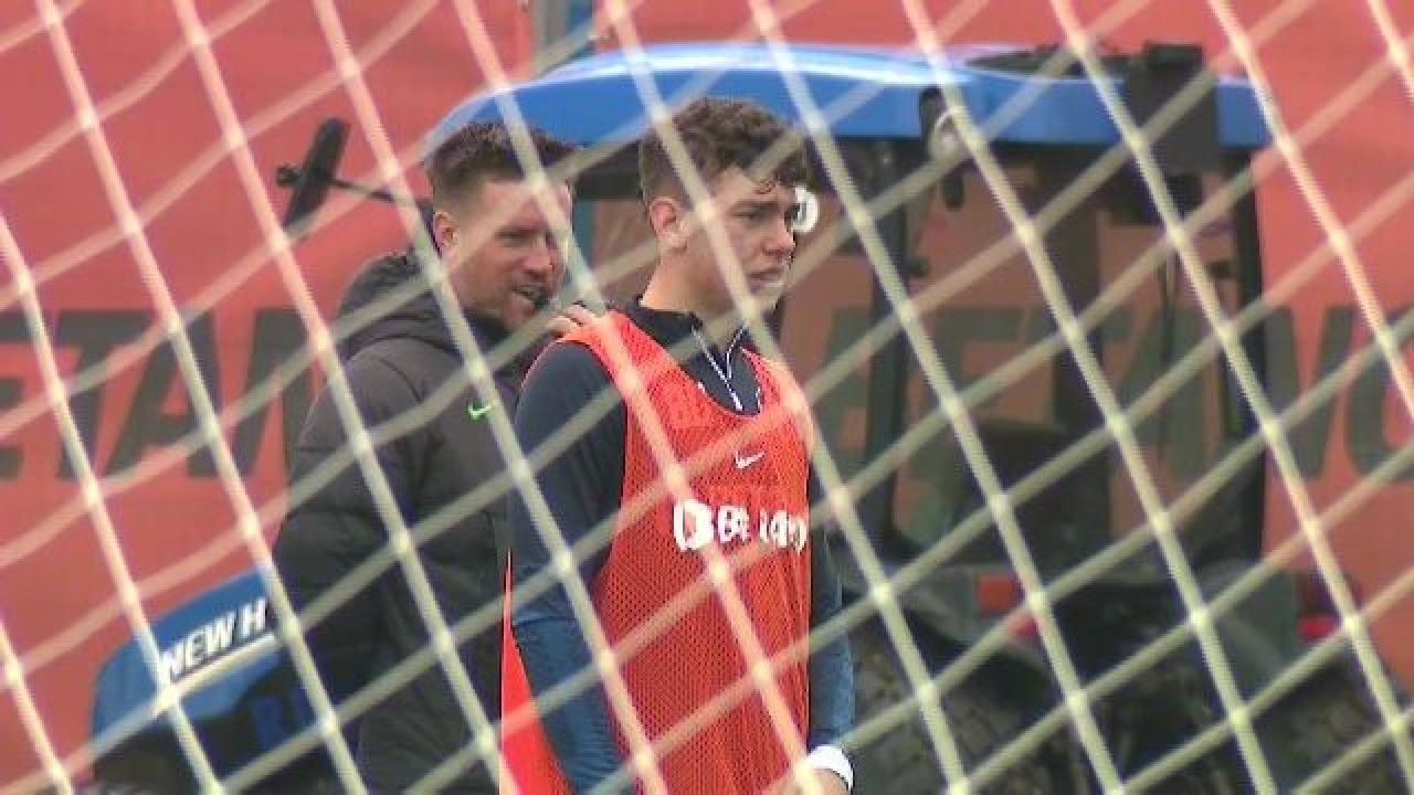 Imagini de la antrenamentul lui FCSB. Charalambous, cu aplauzele, iar Pintilii cu fluierul_12