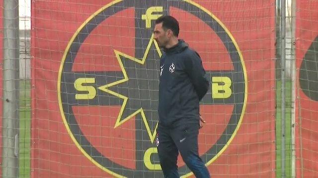 Imagini de la antrenamentul lui FCSB. Charalambous, cu aplauzele, iar Pintilii cu fluierul_17