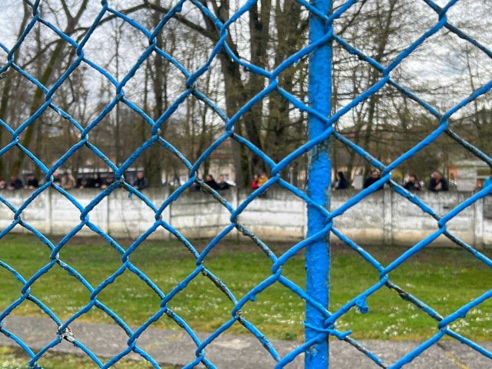 Cele mai tari imagini de la Unirea Dej - Dinamo. Ce au făcut fanii care nu au prins bilet_3