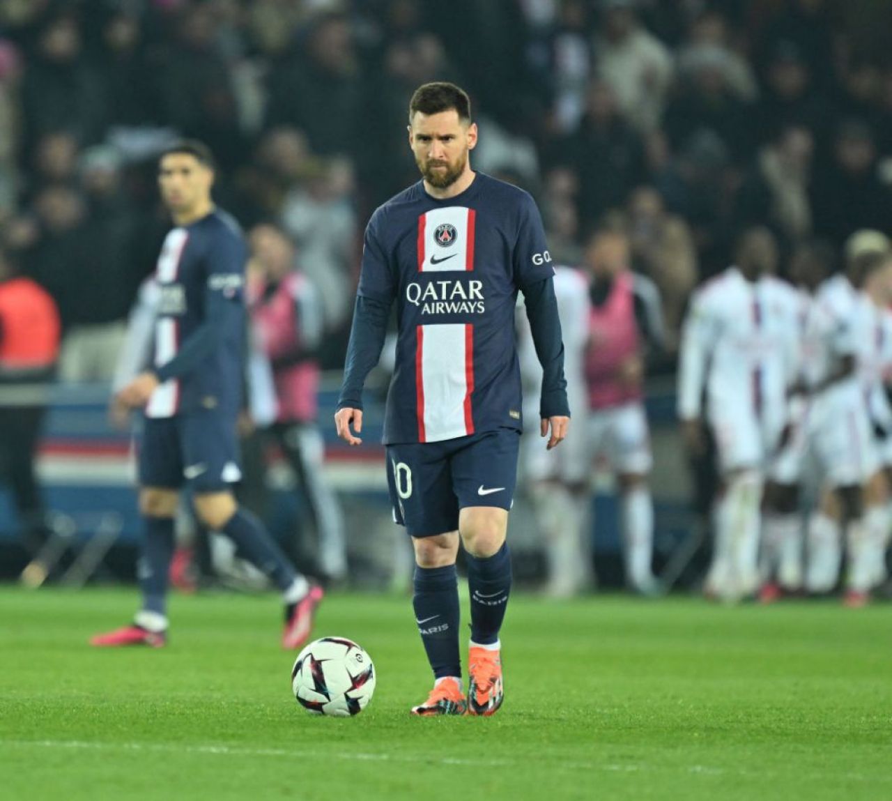 Presa din Argentina, reacție dură după ce Lionel Messi a fost fluierat din nou pe Parc des Princes_1