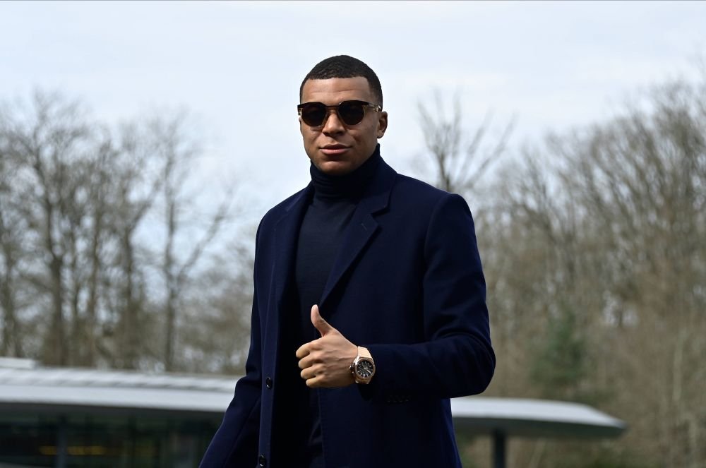 Ireal! L'Equipe a aflat abia acum ce ”bonus de loialitate” are Kylian Mbappe, pe lângă salariul său_2